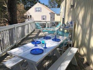 Cottage, Multiple Beds, Balcony, Garden View (HOPETOWN ROAD 600) | Outdoor dining