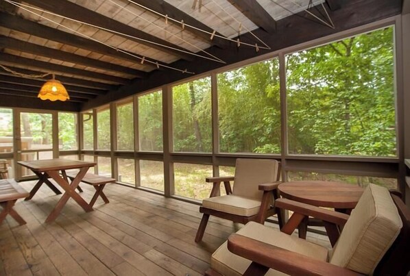 House, Multiple Beds, Kitchen, Garden View (ROBINS LANE 20) | View from room
