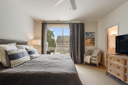 Smithfield Court 2 #102