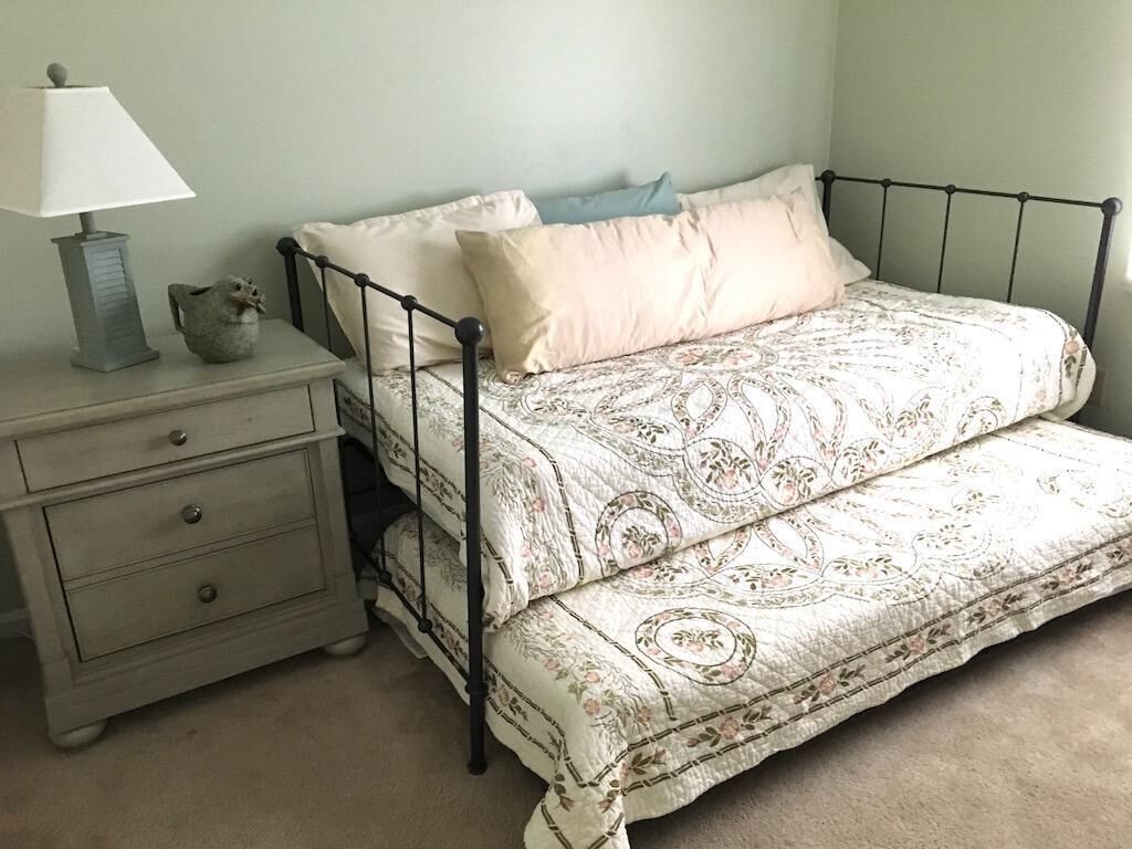 House, Multiple Beds, Kitchen, Garden View (STOCKLEY STREET 311) | 4 bedrooms, individually decorated, individually furnished