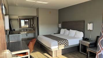 Desk, iron/ironing board, free WiFi, bed sheets