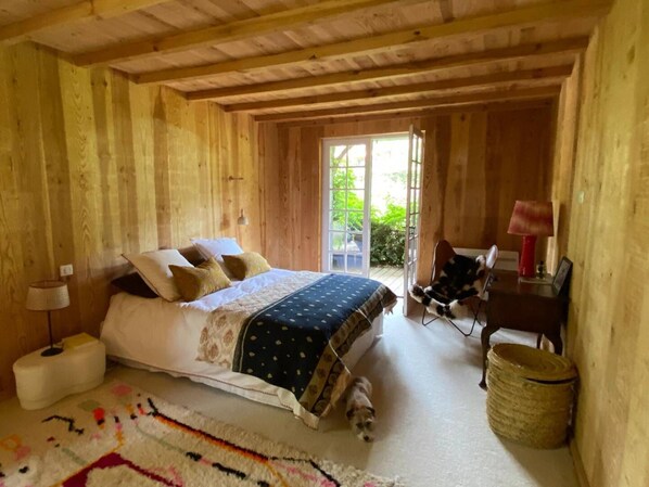 6 chambres, accès au Wi-Fi (inclus)