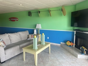 TV connectée, cheminée