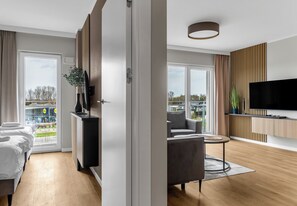 1 habitación, tabla de planchar con plancha, wifi y ropa de cama 