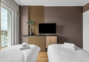 1 bedroom, iron/ironing board, WiFi, bed sheets - Elegant Beige Harmony Apartment (Warszawa)