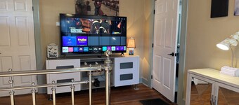 Spacious 5 Beds 4 Bath Midtown Home - Near Zoo and Liberty Bowl