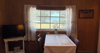 Cozy 2-bedroom cabin North of Bemidji