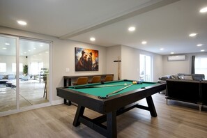 Spielezimmer