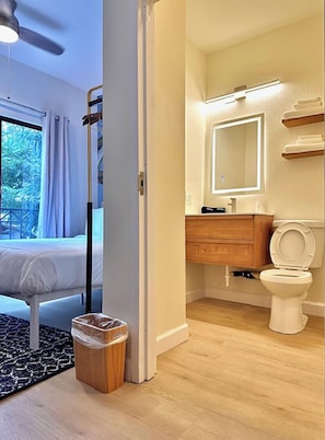 Basic-rum | Badrum | Badkar/dusch, hÄrtork, handdukar och tvÄl