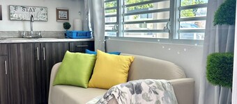 Startfish #2 Apartment 9 Min to Airport FREE WI-FI