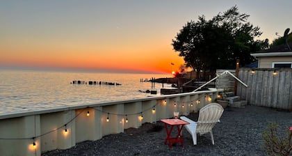 Private Lakefront beach oasis