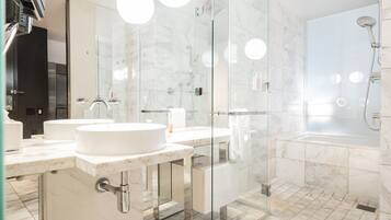 Shower, jetted tub, hair dryer, towels