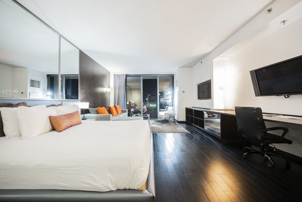 1 bedroom, desk, iron/ironing board, free WiFi