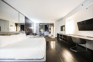 1 chambre, bureau, fer et planche Ă repasser, Wi-Fi gratuit