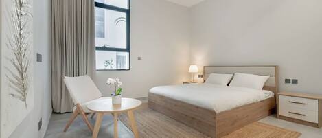 3 多间卧室、熨斗/熨衣板、WiFi、床单