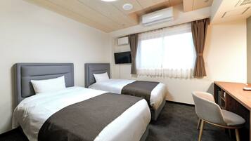 Compact Twin Room, Non Smoking with toilet | Bed sheets