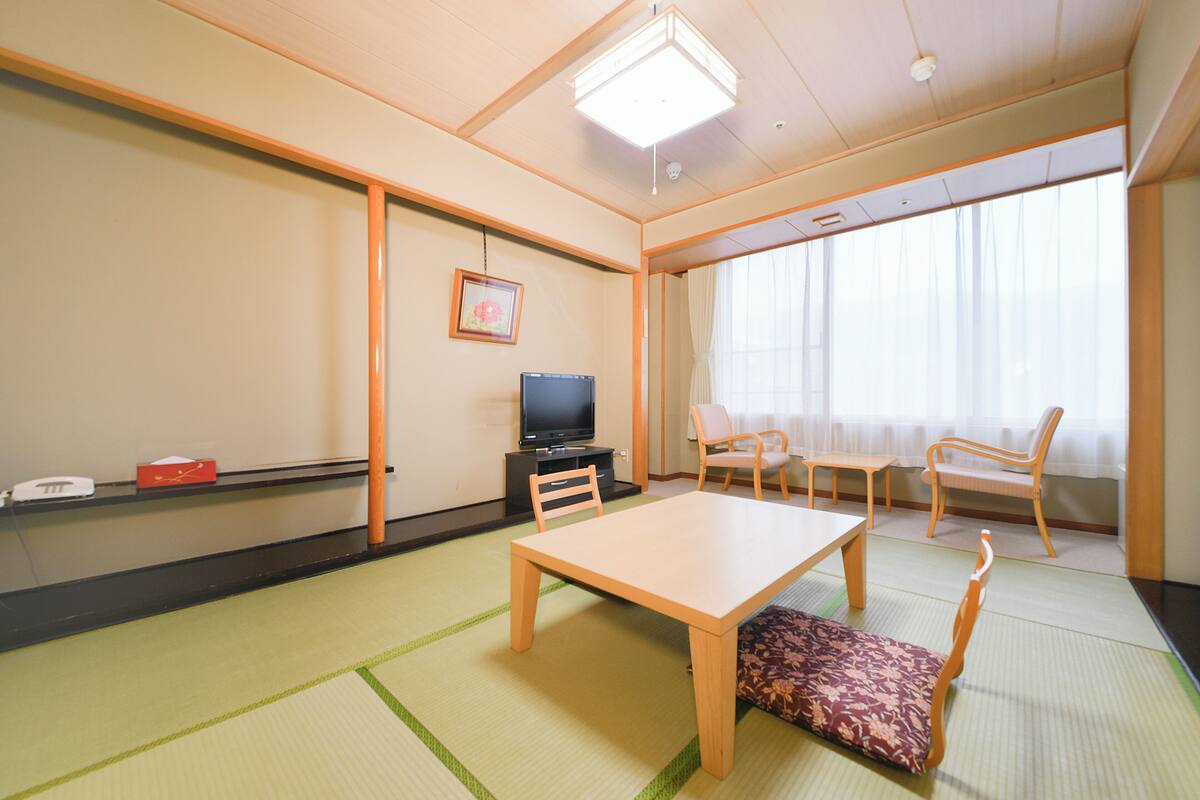 Japanese-style Room, Non Smoking with toilet | Bed sheets