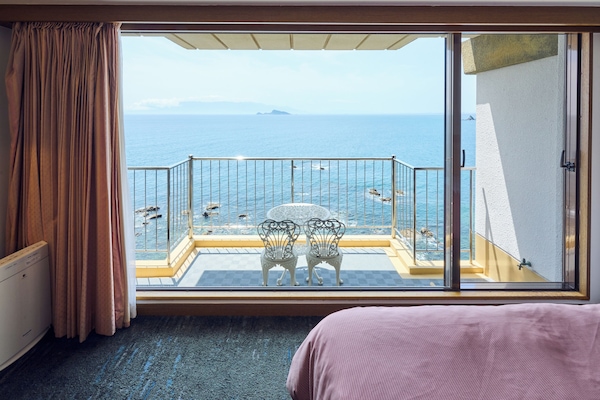 Dreibettzimmer, Nichtraucher, Meerblick | Ausblick vom Zimmer