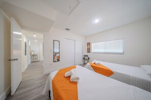 4 bedrooms, WiFi, bed sheets