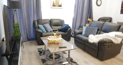 Milton Keynes Luxury Massage Apartment