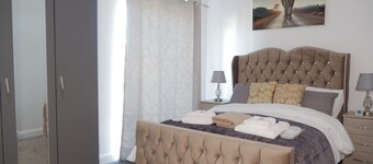 Milton Keynes Luxury Massage Apartment