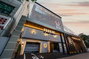 Exterior - Browndot seongdangmot (Daegu)