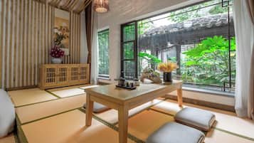 Chambre avec lits jumeaux, vue jardin | Vue de la chambre
