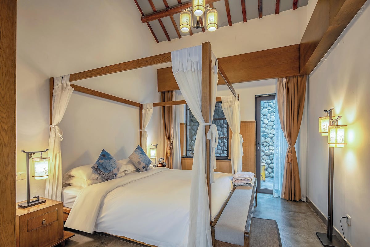 Classic Double Room, Garden View