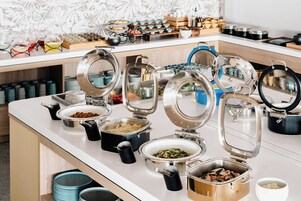 Daily buffet breakfast for a fee