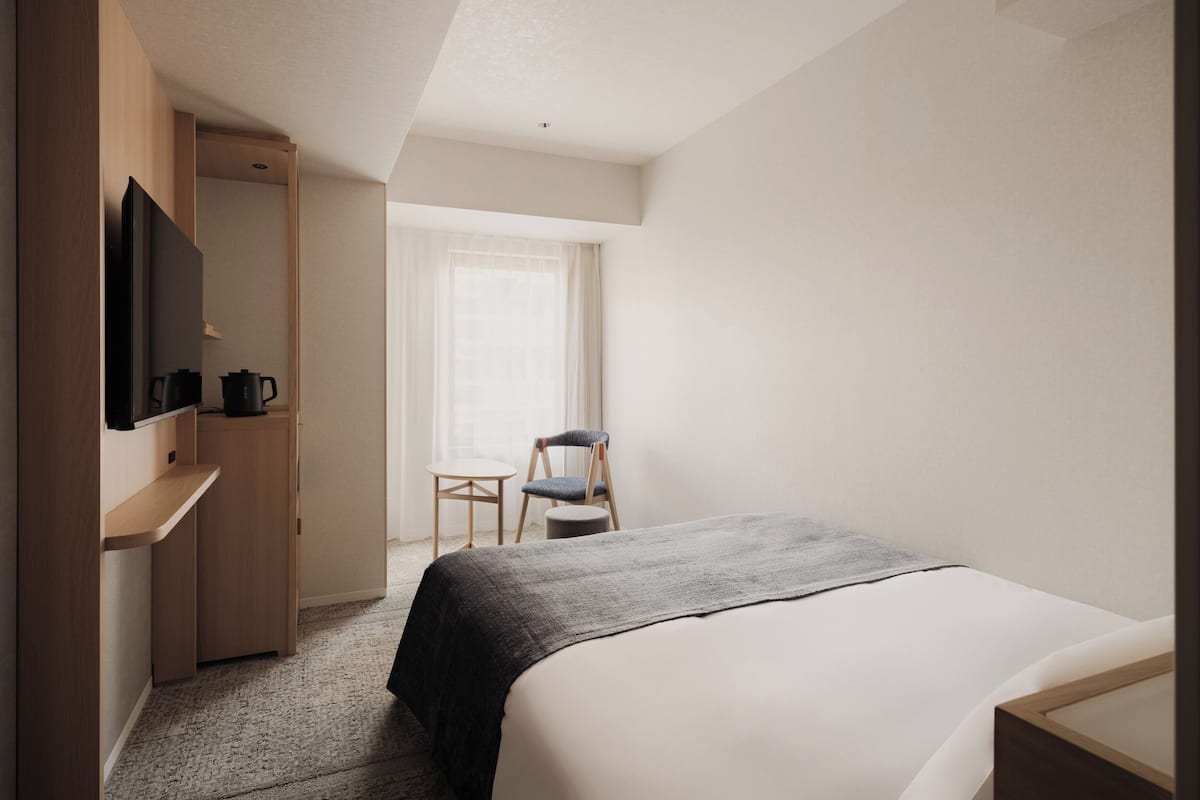 Superior Double Room | 1 bedroom, in-room safe, iron/ironing board, free WiFi