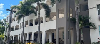 2 Bedroom Condo Pool and Beach Access