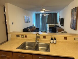 Apartamento Confort, 2 habitaciones, junto a la piscina | Cocina privada