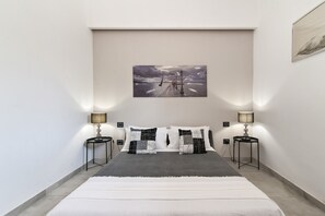 1 bedroom, WiFi, bed sheets - Eugenio Suite - Lecce Selection (Lecce)