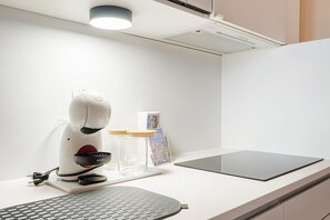 Microwave, coffee/tea maker, toaster