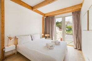 2 chambres, fer et planche à repasser, accès Internet, draps fournis