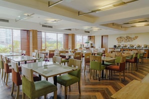 Restaurant - Hotel Alia Heritage (Jakarta)