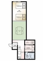 Planta baixa de um quarto de hotel com cama de casal, mesa, entrada, frigorífico, área de vestir, cozinha e banheiro.