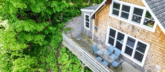 Mountain Views Moon Cottage