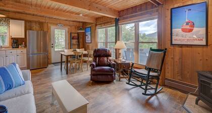 Mountain Views Moon Cottage