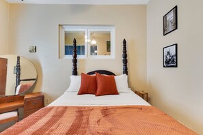 2 habitaciones, tabla de planchar con plancha, wifi y ropa de cama 