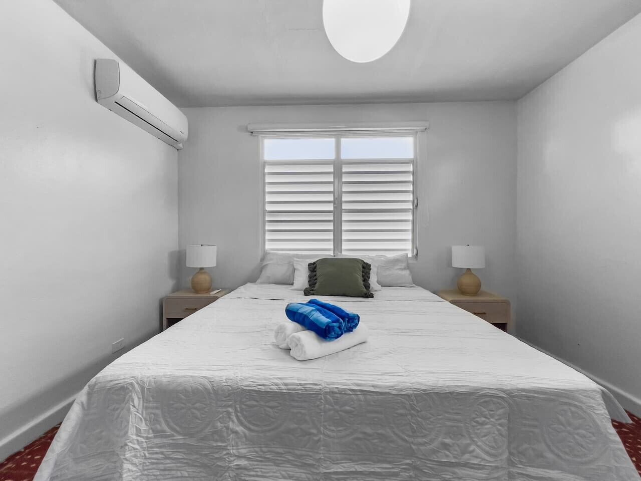 2 bedrooms, desk, free WiFi, bed sheets