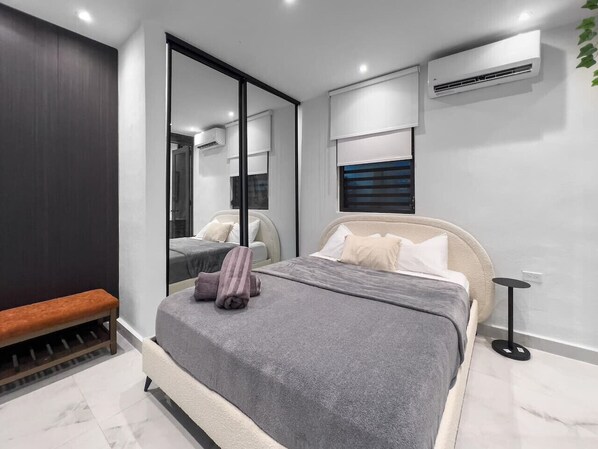 1 chambre, bureau, lit parapluie, Wi-Fi gratuit