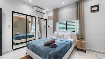 1 Schlafzimmer, Schreibtisch, Reisekinderbett, kostenloses WLAN