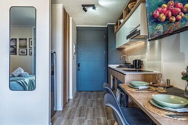 Microwave, oven, stovetop, paper towels