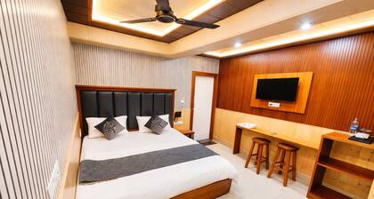 Hotel GP Lake View Near Mall Road