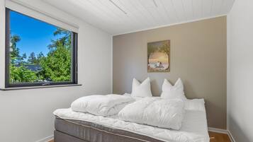 3 chambres, accĂšs Internet