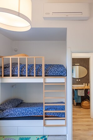 2 bedrooms, iron/ironing board, travel crib, free WiFi