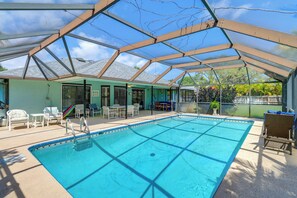 A heated pool - 2 Mi to Water: Sebastian Home w/ Pool! (Sebastian)