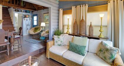 Fish On-Site: Okeechobee Cabin w/ Pool Access