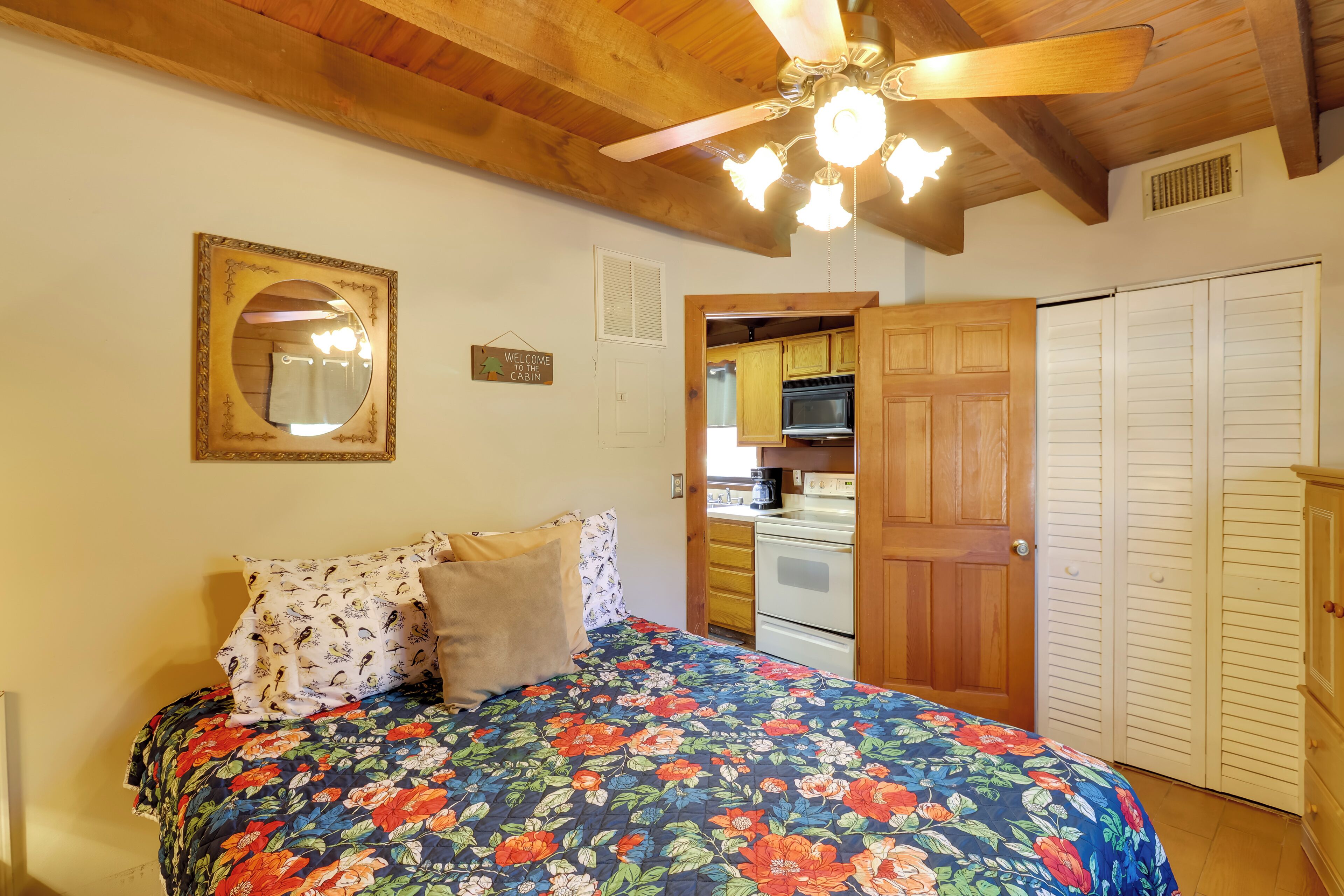 1 bedroom, WiFi, bed sheets